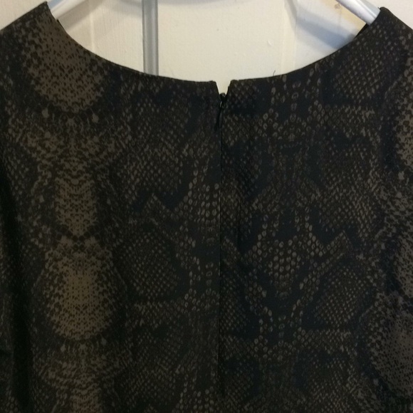 NWT Nicole Miller Snake Print Dress size 10 - Picture 5 of 7